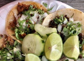 Tacos Huicho Has Al Pastor, Asada, De Cabeza y Tripas