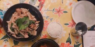 Thai Food Paradise in The Desert