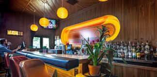 Thunderbird Lounge brings an old school 70’s vibe to the Melrose District
