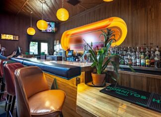 Thunderbird Lounge brings an old school 70’s vibe to the Melrose District