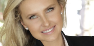 Ukraine Born Arizonian Woman Raising Funds for Fellow Ukrainians