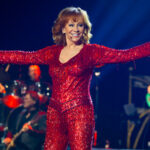 da6f014a-e818-4727-ba07-c42d6abed789-medium16x9_RebaLiveimage1